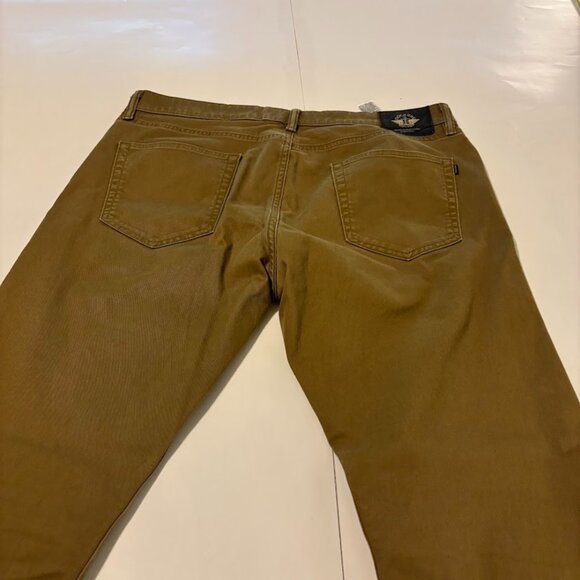 Dockers Men's Jean Cut All Season Slim-Fit Tech Pants Size 36x32 - Picture 6 of 8